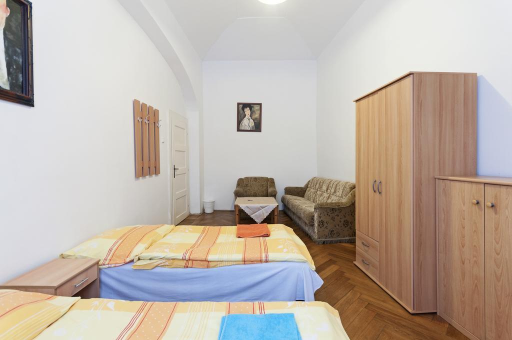 Gallery Hostel Prag Exterior foto